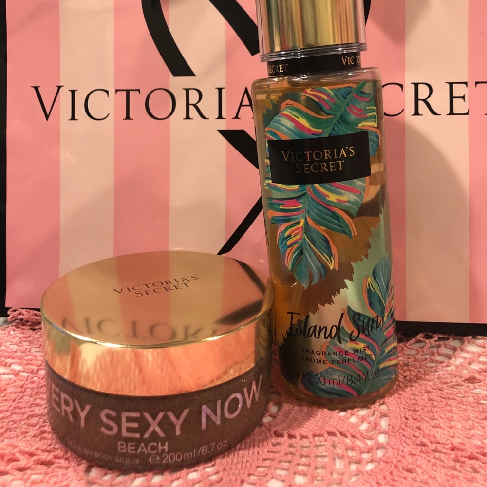 Very Sexy Now Beach Scrub & Island Sun mist